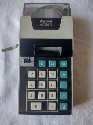 Calculadora Poketronic de Canon