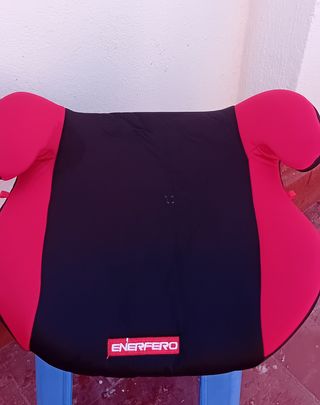 Sillín para coche