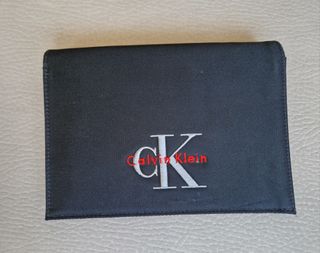 Cartera billetera Calvin Klein original nueva