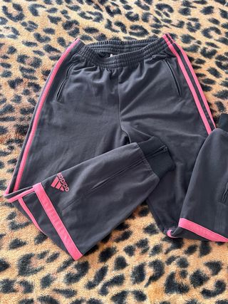 Pantalón chándal Adidas challenger y2k