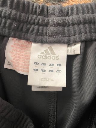 Pantalón chándal Adidas challenger y2k