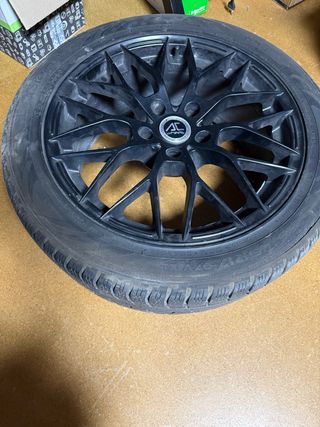 Juego de Llantas 17" 5x112 60mm y neumaticos 235