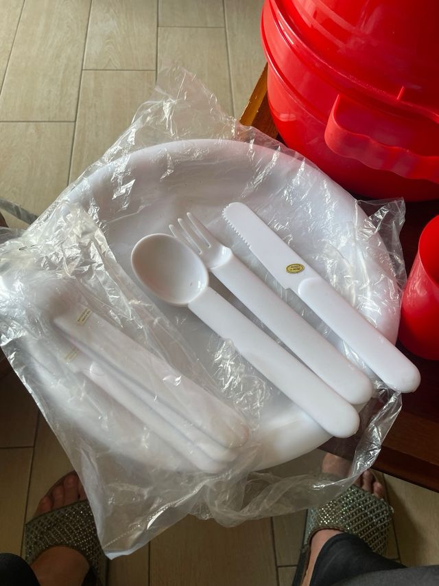 Cesto Pic Nic in vimini Nuovo piu’ accessori