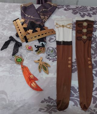 COSPLAY COLLEI +PELUCA  (GENSHIN IMPACT)