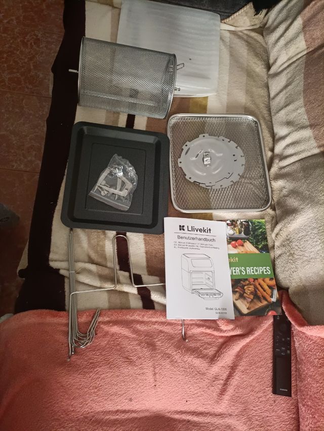 CHOLLO!!!Freidora aire 12L,en su caja sin estrena