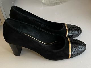 Zapatos de tacon negros talla 38

