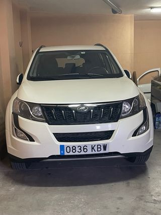 Mahindra XUV 500 2017