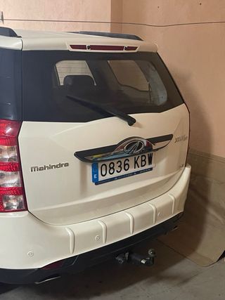 Mahindra XUV 500 2017