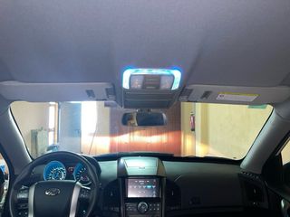 Mahindra XUV 500 2017