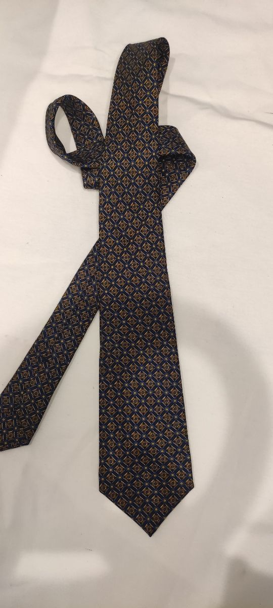 Cravatta Kiton blu e oro