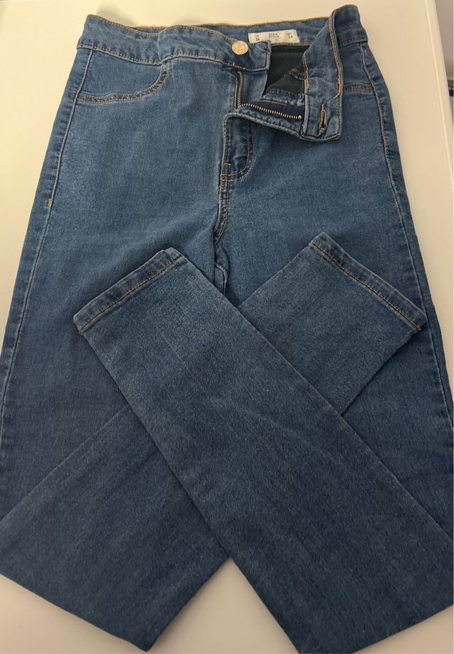 Pantalón vaquero Lefties