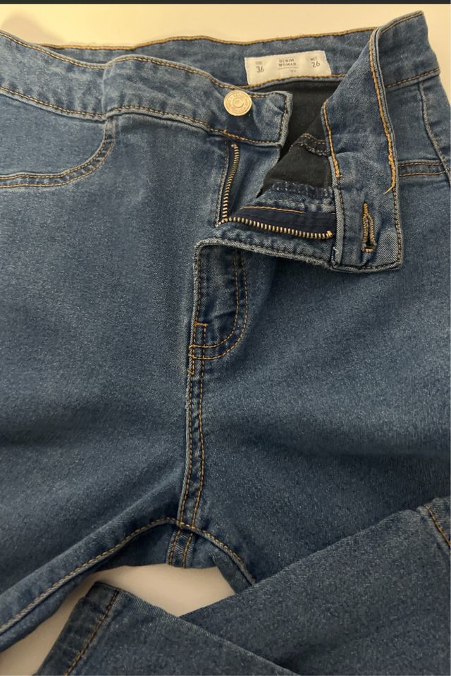 Pantalón vaquero Lefties