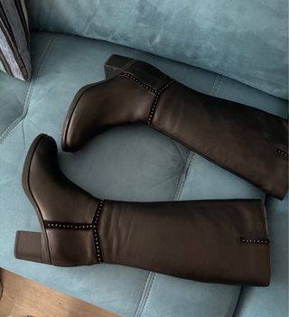Botas altas de piel
