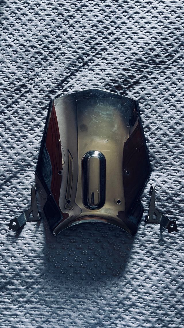 Cúpula alta PUIG Honda CB650R.