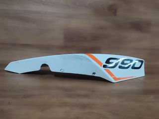 Tapa trasera derecha KTM 990 SMR SMT 
