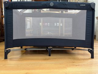 Cuna viaje + colchón Visco + Protectores + Sabanas