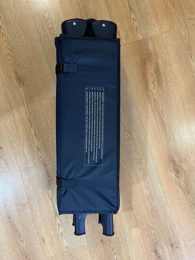 Cuna viaje + colchón Visco + Protectores + Sabanas