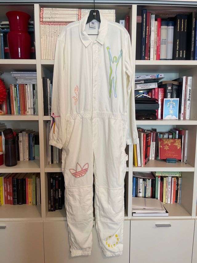 Adidas love unites gender full carpenter suit M