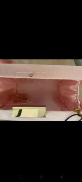 Clutch rosa nuevo con etiqueta