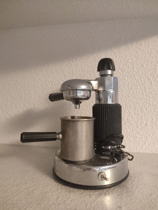 Cafetera Italiana Vintage Años 70