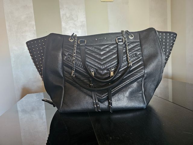 Bolso negro piel IKKS