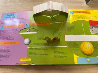 Futbol. Regle del joc (Catalan Edition)