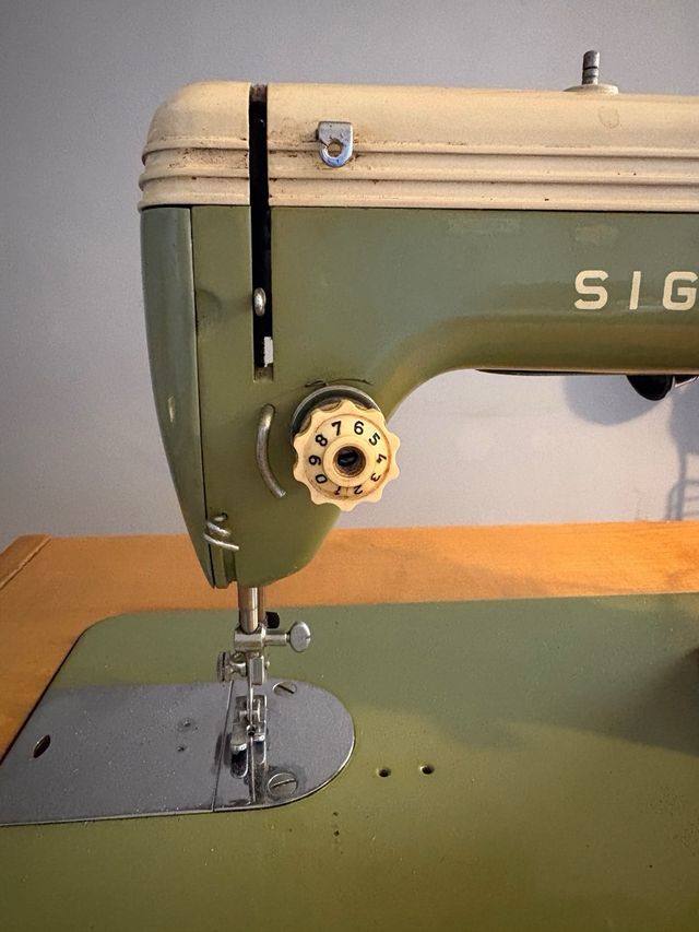 Maquina de coser Sigma