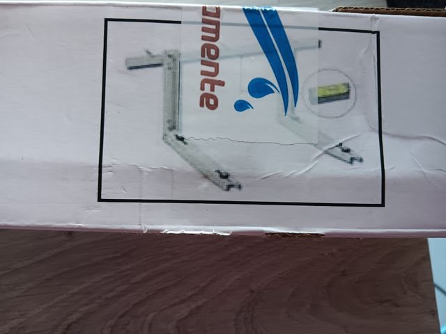 Staffa per motore condizionatore