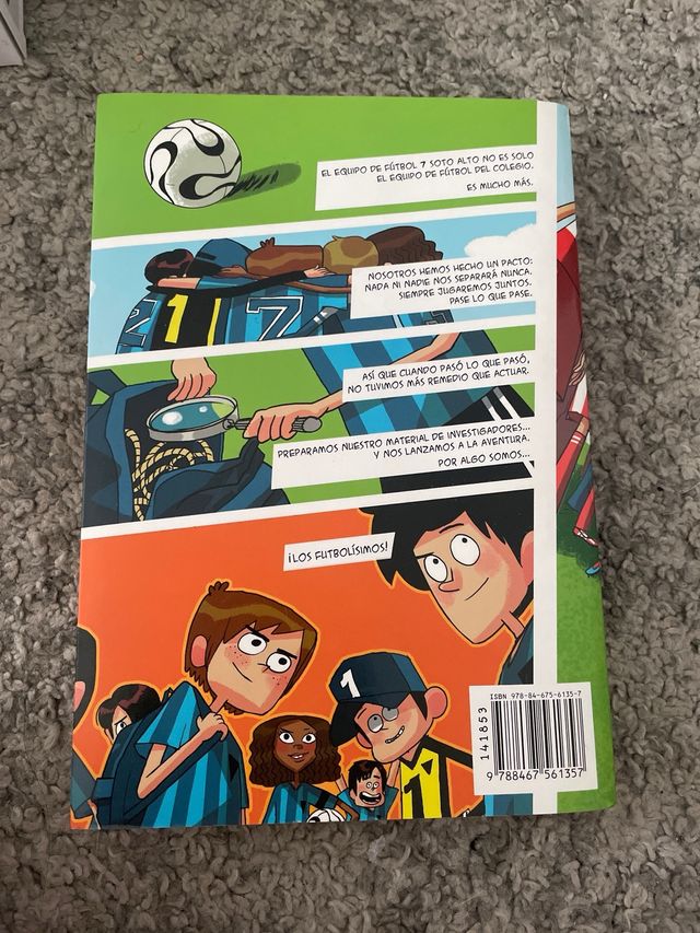 Los Futbolísimos 1: El misterio de los árbitros...