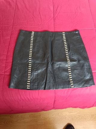 Falda negra cuero - Talla L