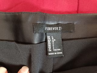 Falda negra cuero - Talla L