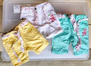 3 Pantaloncini bimba 3-6 mesi