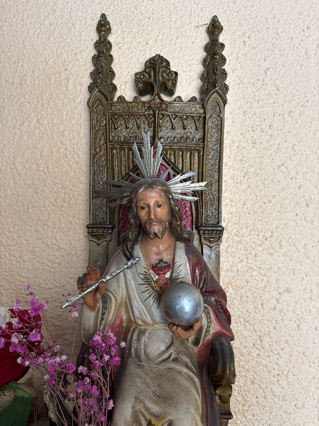 Sagrado Corazón Jesús trono antiguo