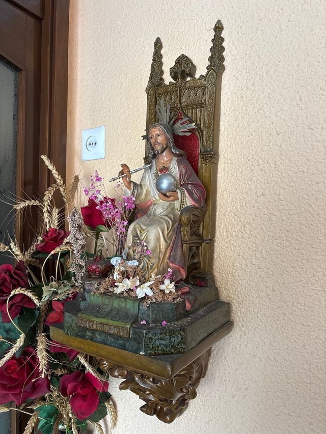 Sagrado Corazón Jesús trono antiguo