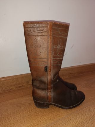 Botas camperas Valverde del camino 