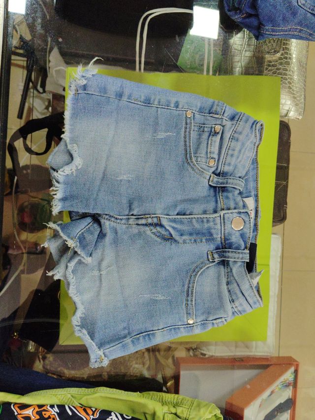 Shorts vaqueros rotos