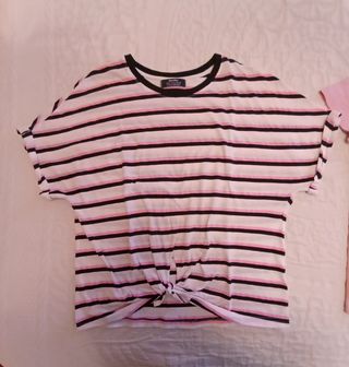 2 CAMISETAS chica L 40 - M 38