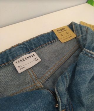 Pantalón vaquero corto 
