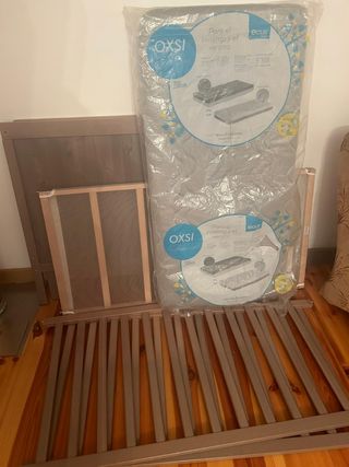 Cuna sundvick marrón grisáceo+colchón Ecus oxsi 