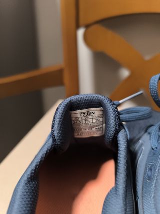 Zapatillas Asics azules 39