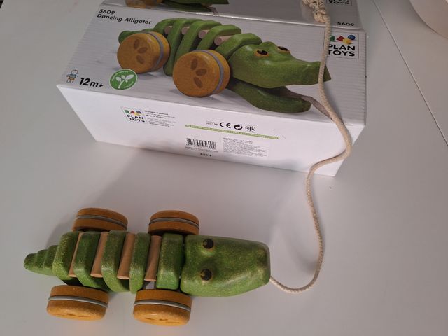 Cocodrilo PlanToys arrastre 5609