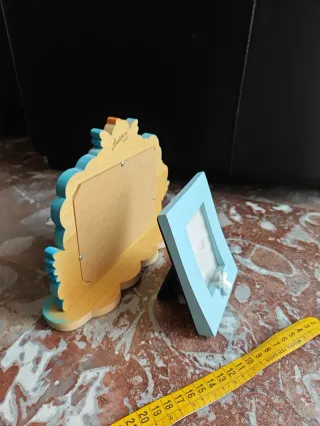 2 portafoto bambini in legno e in resina