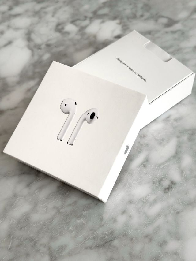 Caja Airpods 2 Gen