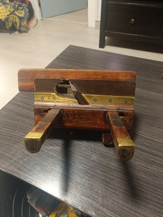 Cepillo carpintero antiguo