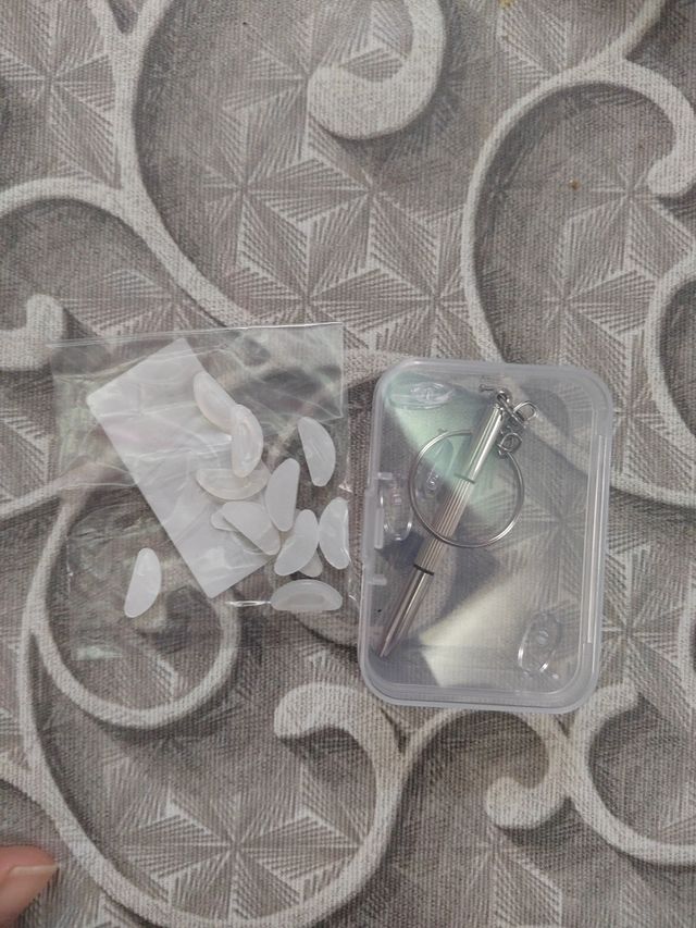 Set naselli occhiali