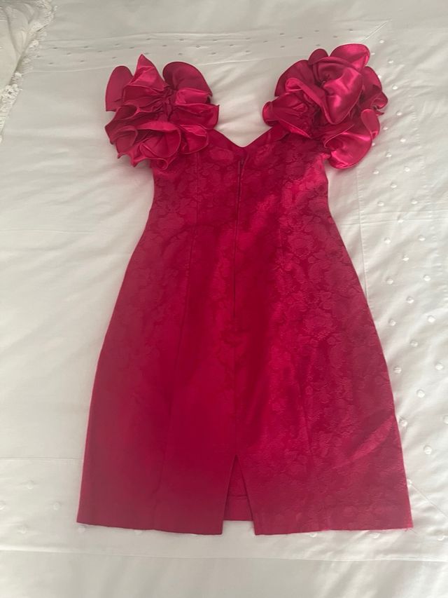 Vestido fucsia de fiesta