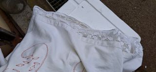 STOFFA RICAMATA LEGGERE BENE L ANNUNCIO