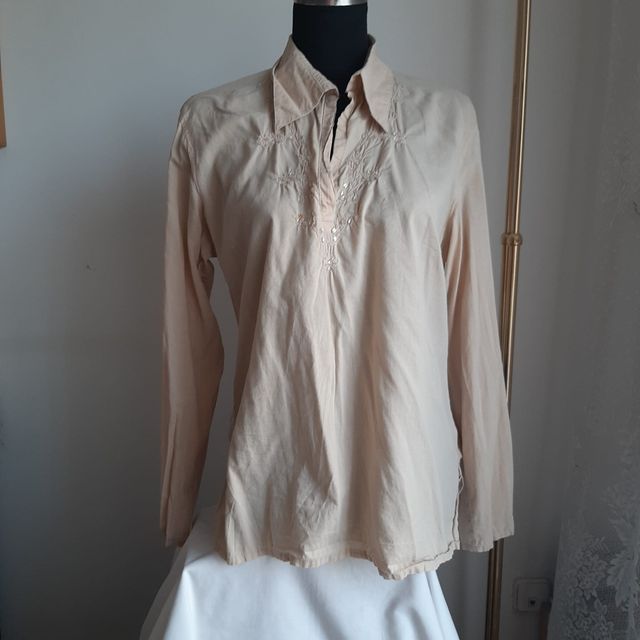 BLUSON Beige Bordado