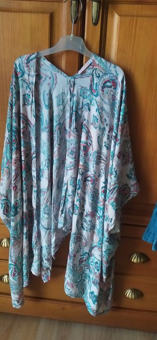 Kimono estampado talla S