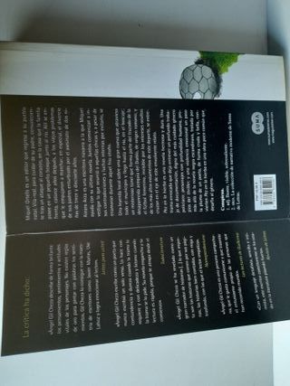Pez en la hierba – Ángel Gil Cheza. Ed. 2015